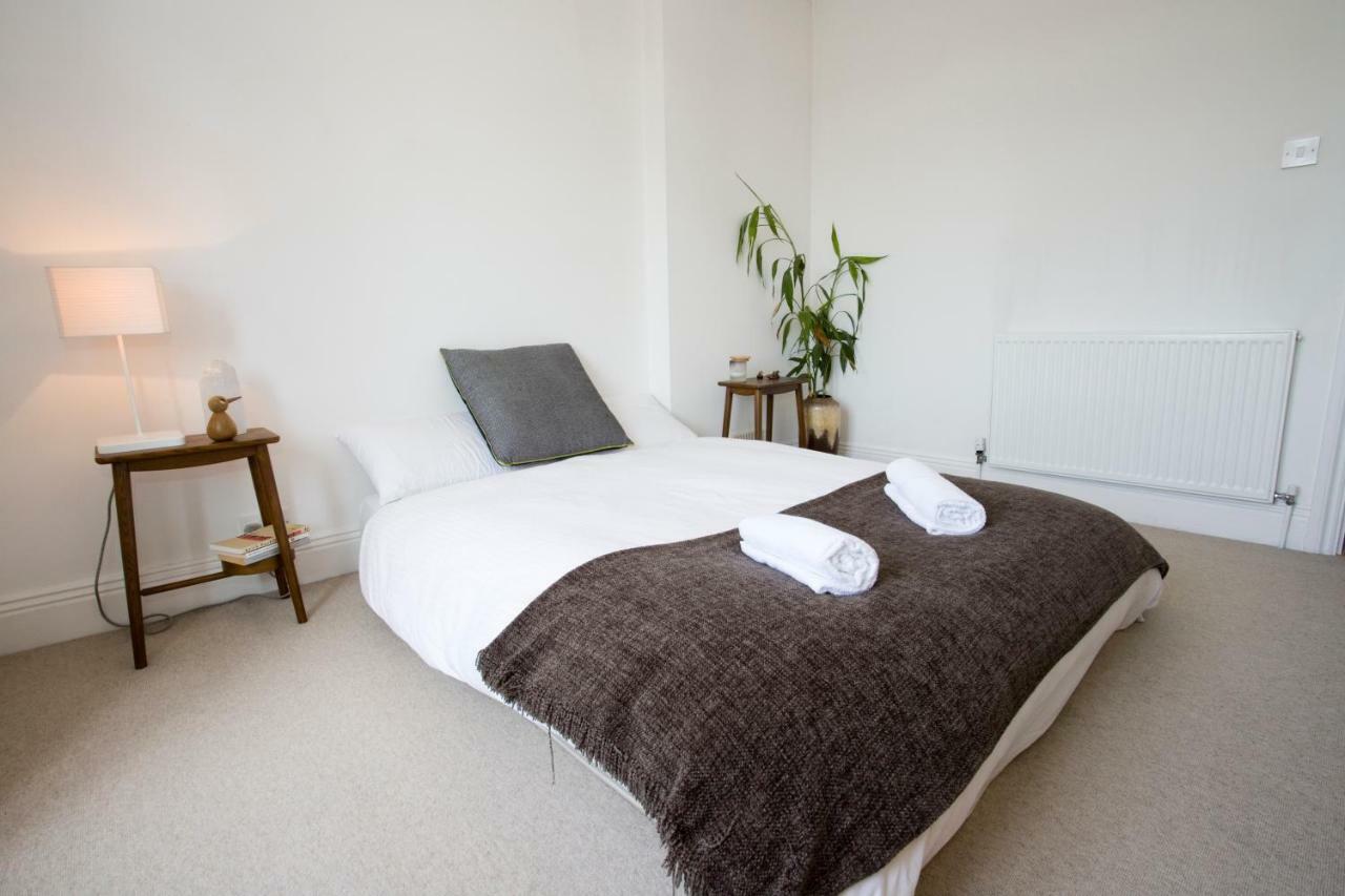 Bright 2 Bedroom Apt - Great Location - Free Parking Bournemouth Ngoại thất bức ảnh