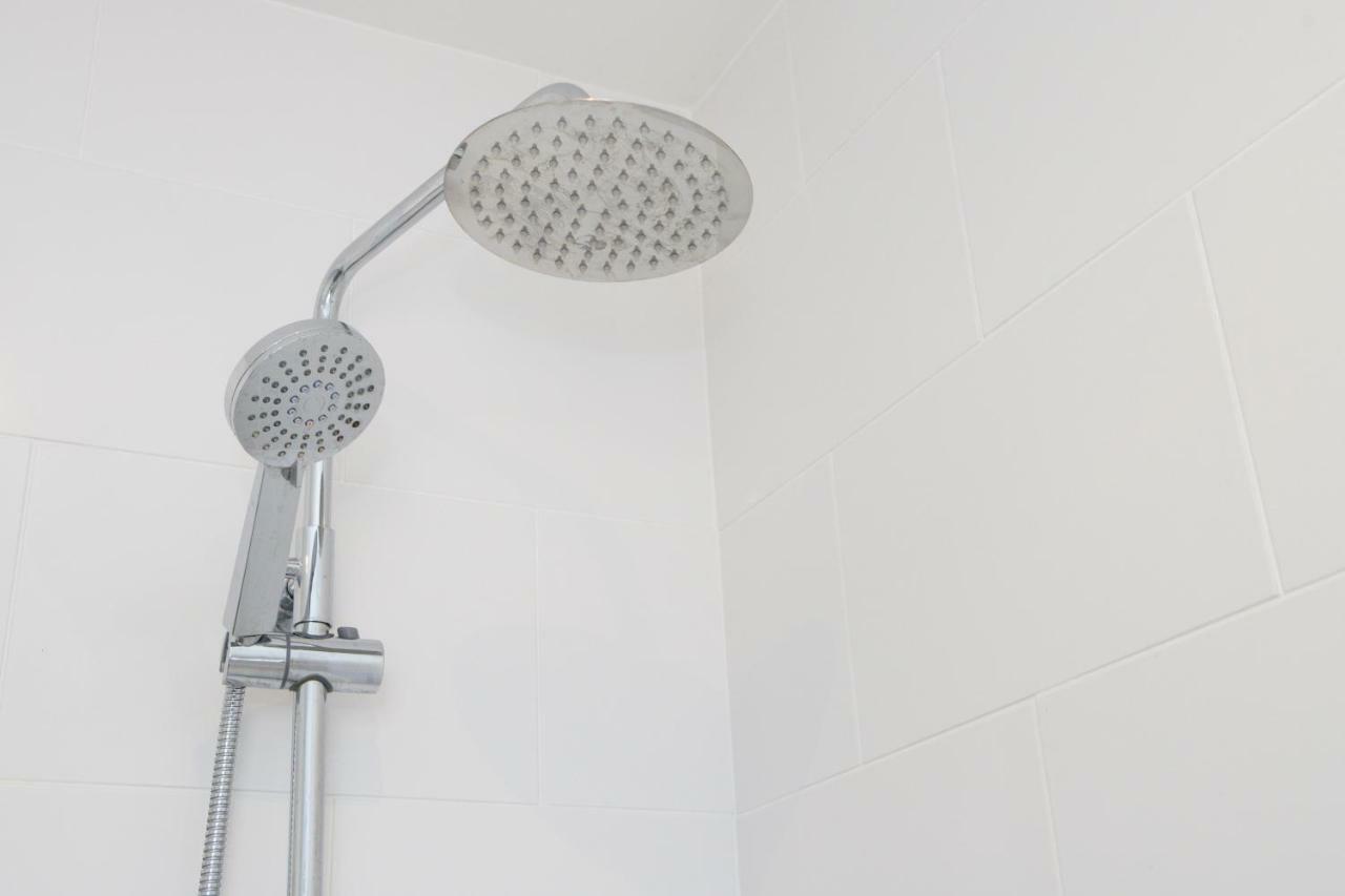 Bright 2 Bedroom Apt - Great Location - Free Parking Bournemouth Ngoại thất bức ảnh